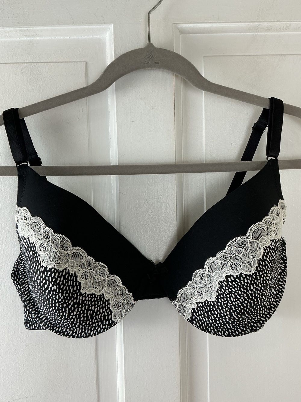 Smart & Sexy Black With White Lace Bra 40D